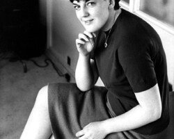 Mom aged 21 (August 1964)